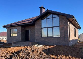 Продаю дом, 132 м2, деревня Азьмушкино, Комфортная улица, 13