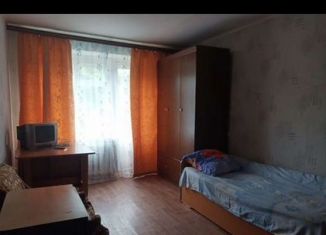 Сдается в аренду 1-ком. квартира, 30 м2, Чебоксары, проспект 9-й Пятилетки, 2к2