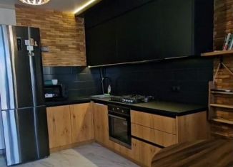 Сдам в аренду 1-комнатную квартиру, 43 м2, Сочи, улица Бытха, 8/9, микрорайон Бытха