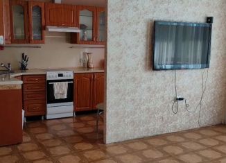 Сдается в аренду 3-комнатная квартира, 60 м2, Благовещенск, Зелёная улица, 30/1
