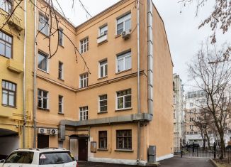 Продам квартиру студию, 18.5 м2, Москва, Большая Татарская улица, 20с2, метро Новокузнецкая