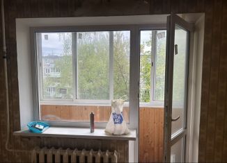 Продаю 2-комнатную квартиру, 44.5 м2, Серпухов, улица Народного Ополчения, 37