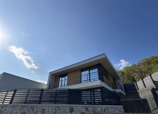 Продается дом, 167 м2, поселок городского типа Отрадное, улица Мориса Тореза, 3Ч