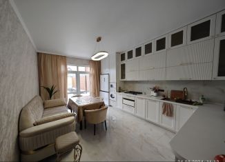 Сдам в аренду дом, 400 м2, Ессентуки, улица им. В. Домарева, 13