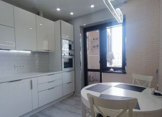 Аренда двухкомнатной квартиры, 57 м2, Мурманск, улица Софьи Перовской, 43