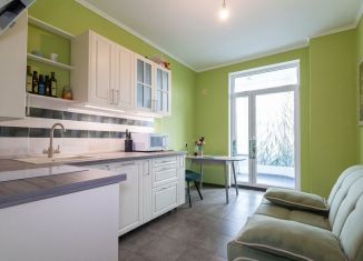 Продаю 1-ком. квартиру, 42.3 м2, Калининград, улица Космонавта Леонова, 47, ЖК Премьера