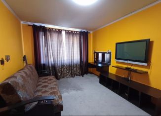 Сдается в аренду двухкомнатная квартира, 54 м2, Карелия, Лесная улица, 12