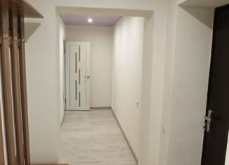 Сдаю в аренду 2-комнатную квартиру, 60 м2, Тихорецк, Краснооктябрьская улица, 50