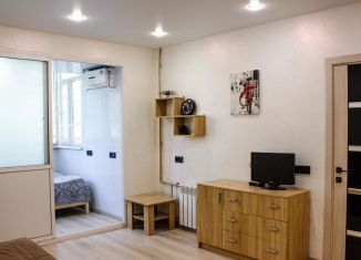 Сдам в аренду однокомнатную квартиру, 30 м2, Сочи, улица Конституции СССР, микрорайон Центральный