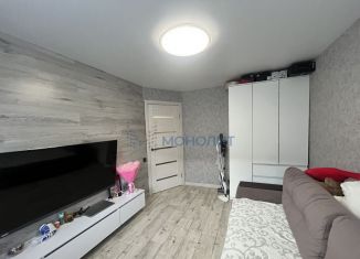 Продаю двухкомнатную квартиру, 41.7 м2, Дзержинск, улица Пирогова, 36/24