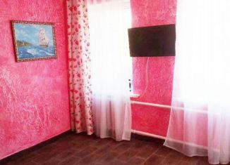 Сдается в аренду 2-ком. квартира, 40 м2, Ростов-на-Дону, улица Коровкина, 72