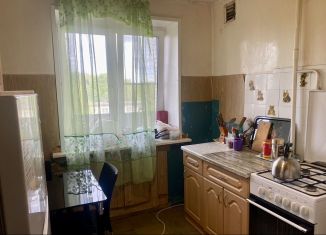 Сдам в аренду 1-комнатную квартиру, 35 м2, Чехов, улица Чехова, 71