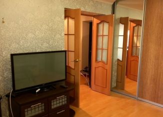 Сдаю в аренду 1-комнатную квартиру, 40 м2, Коми, Октябрьский проспект, 180/1