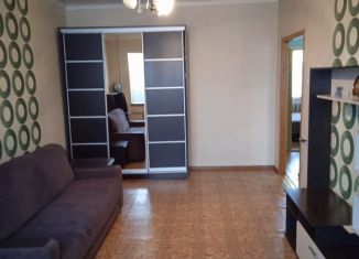 Сдается 3-комнатная квартира, 78 м2, Астрахань, улица Баумана, 13