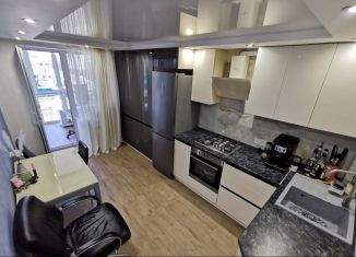 Продаю 1-комнатную квартиру, 40 м2, Саратов, улица имени Н.В. Исаева, 2Б