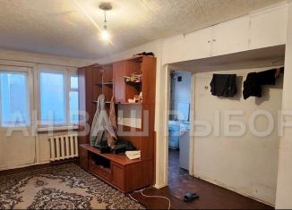 Продаю однокомнатную квартиру, 30 м2, Тюмень, улица Червишевский Тракт, 78, Калининский округ