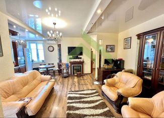 Продажа двухкомнатной квартиры, 69.5 м2, Воронеж, проспект Патриотов, 1Е