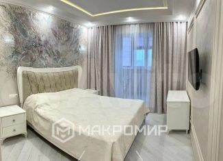 3-комнатная квартира на продажу, 88.9 м2, Орёл, улица Осипенко, 2, ЖК Лазурный