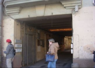 Сдам в аренду помещение свободного назначения, 16 м2, Санкт-Петербург, Каменноостровский проспект, 6