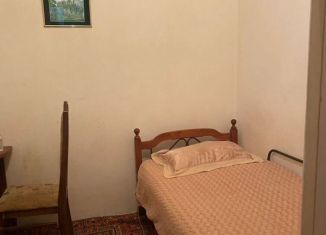Сдаю комнату, 10 м2, Махачкала, улица Гайдара Гаджиева, 1Б