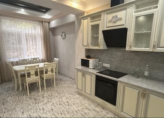 Продаю 2-ком. квартиру, 56.7 м2, Сочи, Аэровокзальный переулок, 22