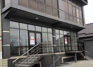 Продаю помещение свободного назначения, 500 м2, Хасавюрт, улица Сайгадинова, 51