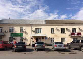 Продам помещение свободного назначения, 215.3 м2, Азов, улица Мира, 102