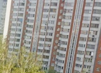 Продаю 2-ком. квартиру, 60 м2, Москва, 2-я Вольская улица, 7к1, район Некрасовка