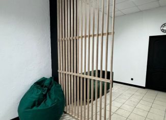 Сдам в аренду помещение свободного назначения, 26.5 м2, Краснодар, улица Коммунаров, 268Д, микрорайон Центральный