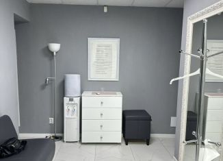 Сдается офис, 18 м2, Смоленск, улица Нормандия-Неман, 16