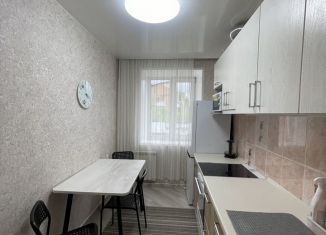 Продается 3-ком. квартира, 61 м2, поселок городского типа Шерегеш, Юбилейная улица, 7
