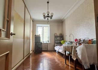 Продам двухкомнатную квартиру, 53 м2, Москва, Дмитровский проезд, 8, САО