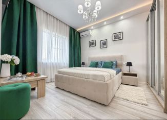 Сдается 1-комнатная квартира, 37 м2, Новороссийск, улица Шевченко, 22