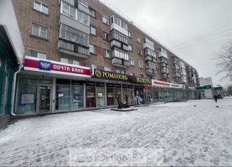Продается 3-ком. квартира, 55.4 м2, Сыктывкар, Коммунистическая улица, 31, Центральный район