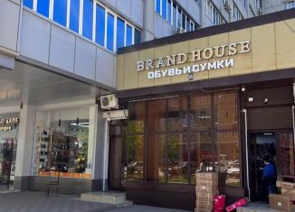 Продаю помещение свободного назначения, 300 м2, Грозный, улица Мира, 64, Ахматовский район