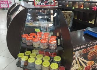 Продам торговую площадь, 7 м2, Балашов, улица Энтузиастов, 1