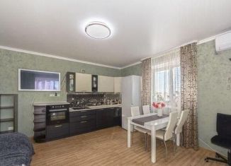 Сдаю 1-комнатную квартиру, 43 м2, Тюмень, улица Энергостроителей, 20к2, ЖК Вершины