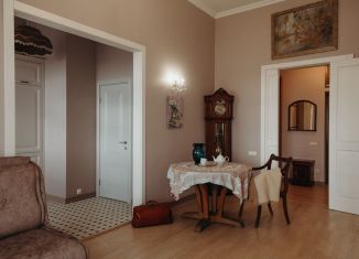 Двухкомнатная квартира в аренду, 42 м2, Санкт-Петербург, Исполкомская улица, 4-6, муниципальный округ Смольнинское