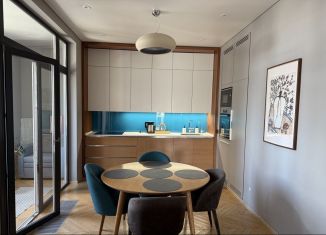 Сдам 3-ком. квартиру, 100 м2, Москва, улица Берзарина, 28Ак3, СЗАО