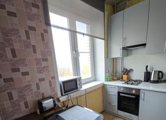 Сдаю в аренду однокомнатную квартиру, 31.8 м2, Москва, Сиреневый бульвар, 43А, ВАО
