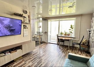 3-комнатная квартира на продажу, 61.5 м2, Воткинск, Пролетарская улица, 31