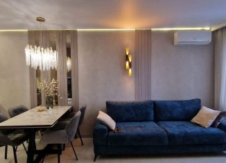 Сдам двухкомнатную квартиру, 64 м2, Саратов, улица имени В.Н. Симбирцева, 40