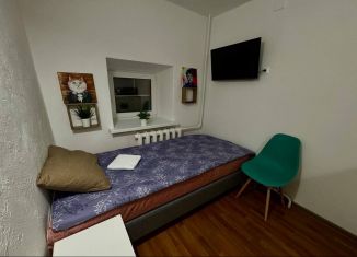 Сдаю в аренду квартиру студию, 35 м2, Кириши, Ленинградская улица, 11