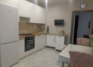 Продается 1-ком. квартира, 48 м2, Чебоксары, Базарная улица, 5, Ленинский район