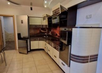 Аренда 4-комнатной квартиры, 114.1 м2, Санкт-Петербург, улица Ворошилова, 31к3, метро Проспект Большевиков