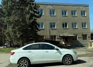 Продам помещение свободного назначения, 880 м2, Нальчик, переулок Монтажников, 9, район Затишье