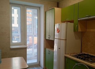 Сдам в аренду 1-комнатную квартиру, 34 м2, Калининград, Елизаветинская улица, 8