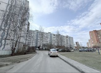 Двухкомнатная квартира на продажу, 51.8 м2, Дмитров, микрорайон ДЗФС, 19