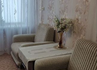 Продается 2-ком. квартира, 40 м2, Троицк, улица имени П.И. Чайковского, 18