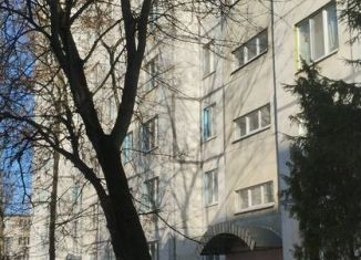 Сдам в аренду 2-ком. квартиру, 54 м2, Орёл, улица Андрианова, 4